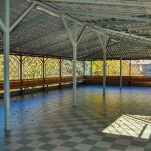 Беседка в санатории Лесная Поляна в городе Пятигорске - фотография