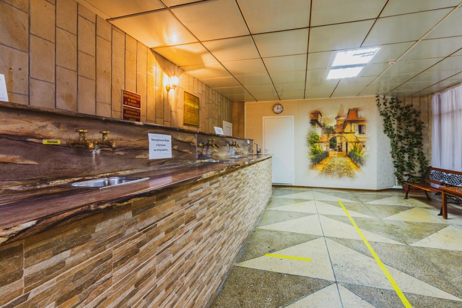 Бювет в санатории Лесная Поляна в городе Пятигорске - фотография