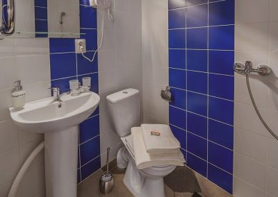 Двухместный номер ПК 2 корпус 1 этаж в кардиологическом отделении в санатории Лесная Поляна в городе Пятигорске - фотография