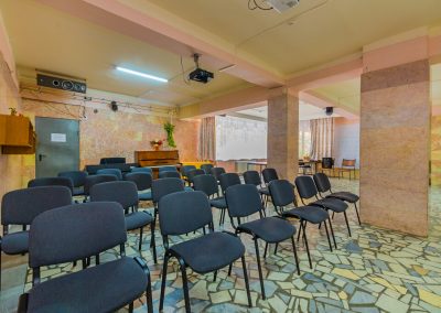 Кинозал в санатории Лесная Поляна в городе Пятигорске - фотография