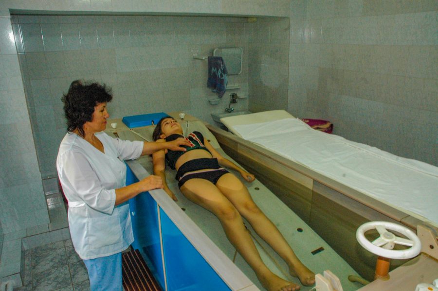 Подводное вытяжение позвоночника в санатории Лесная Поляна в городе Пятигорске - фотография