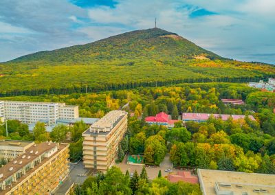 Общий вид санатория Лесная Поляна в городе Пятигорске - фотография