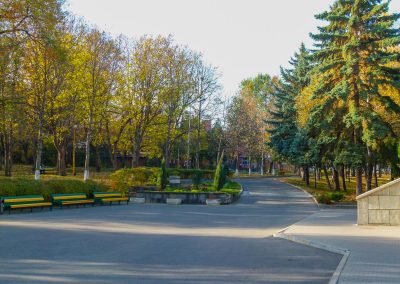 Территория в санатории Лесная Поляна в городе Пятигорске - фотография