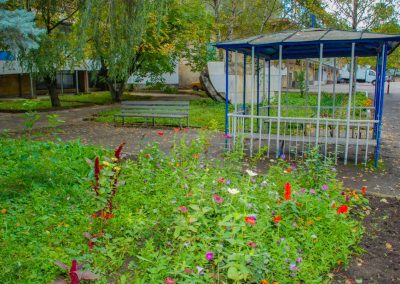Территория в санатории Лесная Поляна в городе Пятигорске - фотография