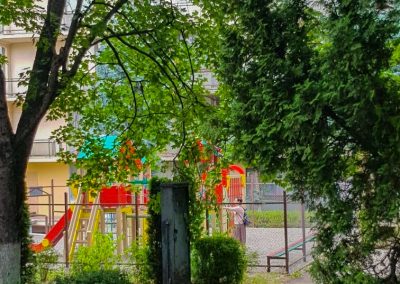 Территория в санатории Лесная Поляна в городе Пятигорске - фотография