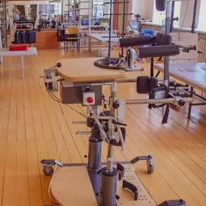 Специализированные тренажеры в санатории Лесная Поляна в городе Пятигорске - фотография