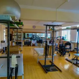 Тренажерный зал в санатории Лесная Поляна в городе Пятигорске - фотография