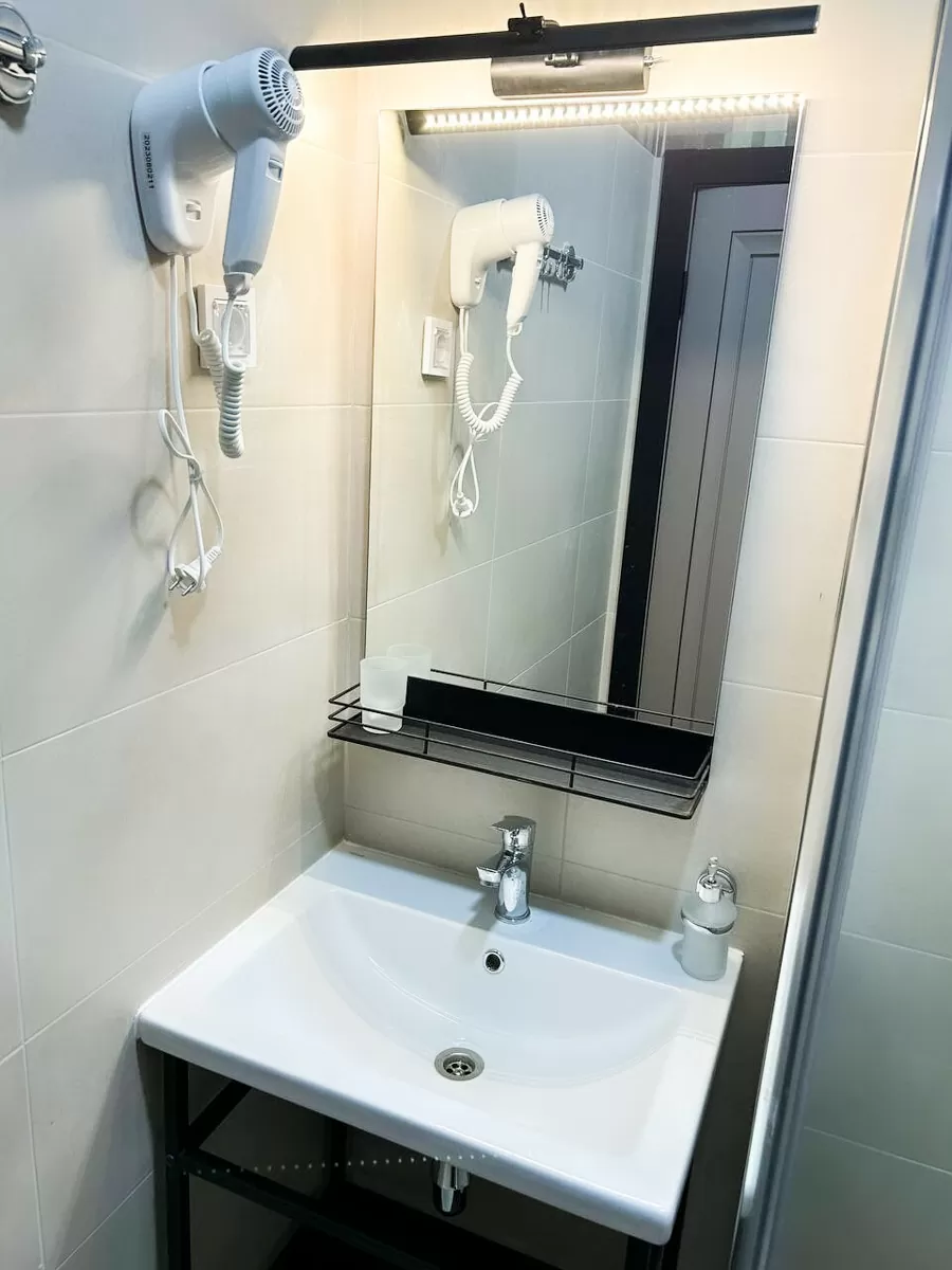 Номер «Улучшенный» 1 местный 1 категории в санатории Лесная поляна в Пятигорске - фотография